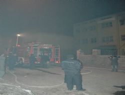 Mahallebaşı’nda yangın paniği